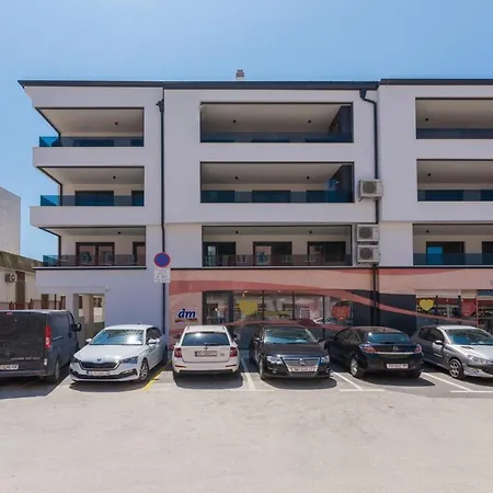 Apartment No 2 *