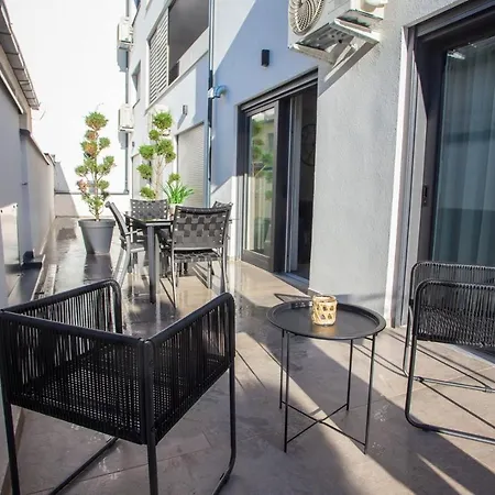 No 2 Apartment